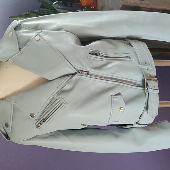 Truth Moto Jacket - Picture 2 of 6